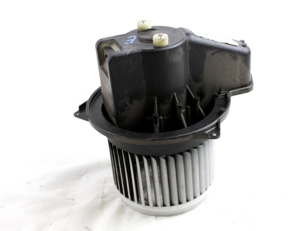 77366208 MOTORINO VENTOLA VENTILAZIONE ABITACOLO FIAT 500 1.2 B 51KW 5M 3P (2013) RICAMBIO USATO