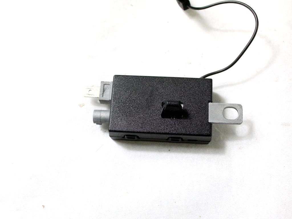 30752169 CENTRALINA AMPLIFICATORE ANTENNA VOLVO C30 1.6 D 80KW 5M 3P (2007) RICAMBIO USATO