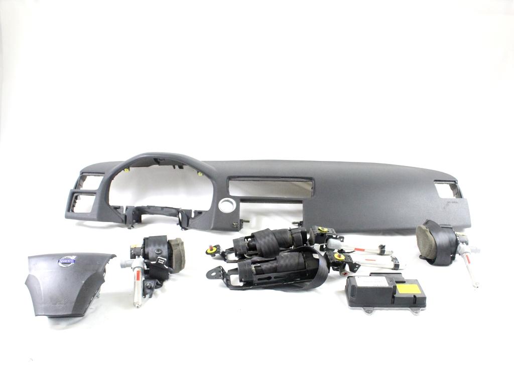 30724045 KIT AIRBAG VOLVO C30 1.6 D 80KW 5M 3P (2007) RICAMBIO USATO CON PRETENSIONATORI CINTURE DI SICUREZZA, CENTRALINA AIRBAG, AIRBAG VOLANTE GUIDATORE, AIRBAG PASSEGGERO, CRUSCOTTO 30715435 30780629