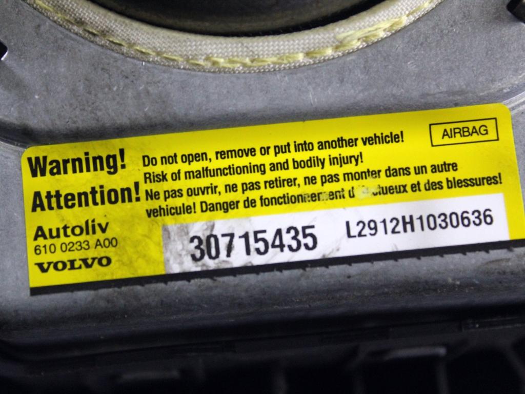 30724045 KIT AIRBAG VOLVO C30 1.6 D 80KW 5M 3P (2007) RICAMBIO USATO CON PRETENSIONATORI CINTURE DI SICUREZZA, CENTRALINA AIRBAG, AIRBAG VOLANTE GUIDATORE, AIRBAG PASSEGGERO, CRUSCOTTO 30715435 30780629