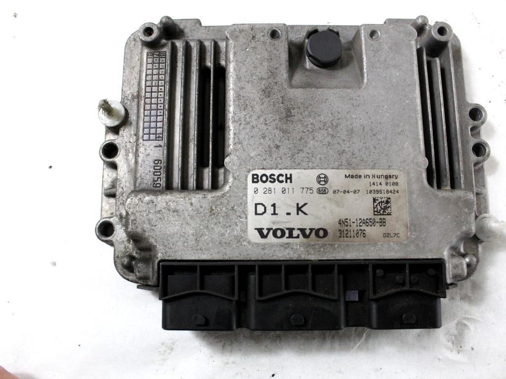 31211076 KIT ACCENSIONE AVVIAMENTO VOLVO C30 1.6 D 80KW 5M 3P (2007) RICAMBIO USATO CON CENTRALINA MOTORE, QUADRO STRUMENTI, BLOCCHETTI ACCENSIONE CON CHIAVE 4N51-12A650-BB 0281011775 31254317 30737157 30776153 30710071 30786344