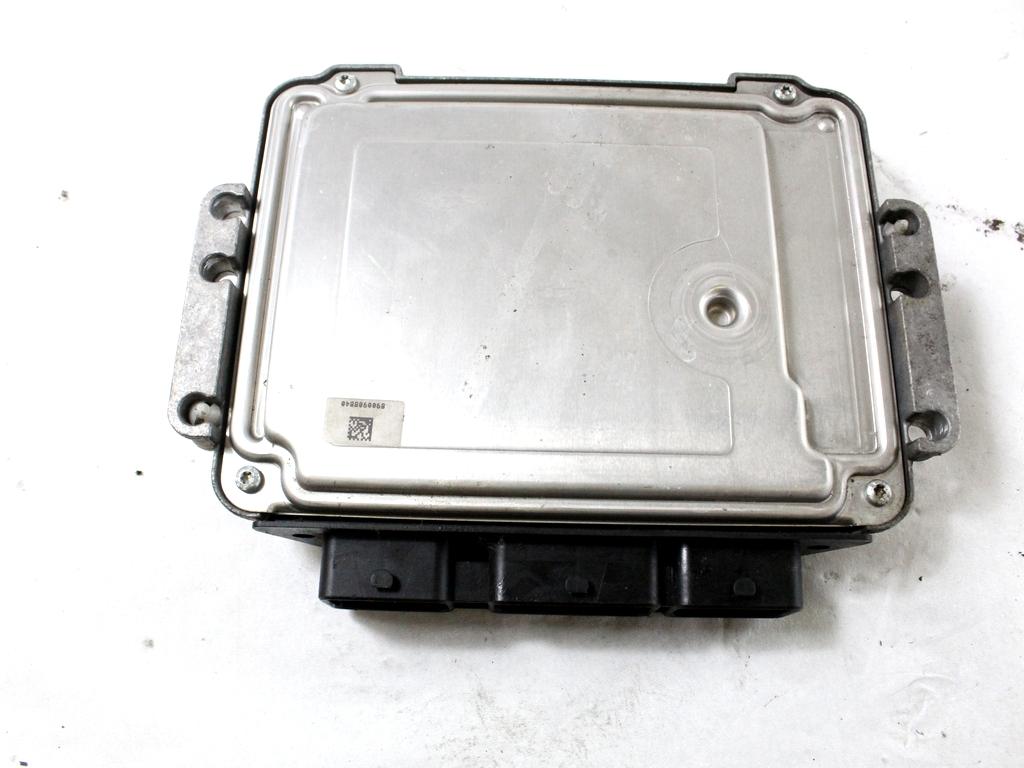 31211076 KIT ACCENSIONE AVVIAMENTO VOLVO C30 1.6 D 80KW 5M 3P (2007) RICAMBIO USATO CON CENTRALINA MOTORE, QUADRO STRUMENTI, BLOCCHETTI ACCENSIONE CON CHIAVE 4N51-12A650-BB 0281011775 31254317 30737157 30776153 30710071 30786344