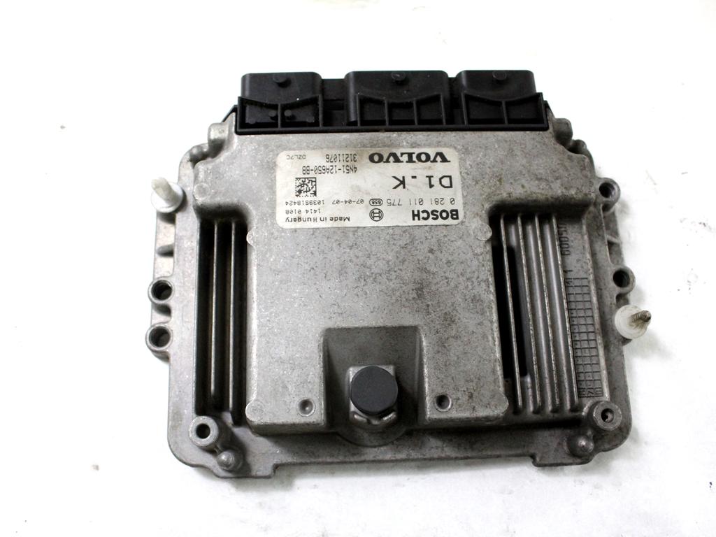 31211076 KIT ACCENSIONE AVVIAMENTO VOLVO C30 1.6 D 80KW 5M 3P (2007) RICAMBIO USATO CON CENTRALINA MOTORE, QUADRO STRUMENTI, BLOCCHETTI ACCENSIONE CON CHIAVE 4N51-12A650-BB 0281011775 31254317 30737157 30776153 30710071 30786344