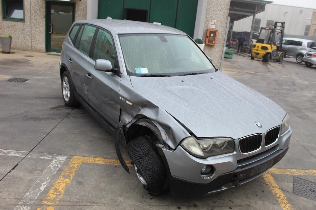 BMW X3 E83 2.0 D 4X4 110KW 6M 5P (2007) RICAMBI IN MAGAZZINO