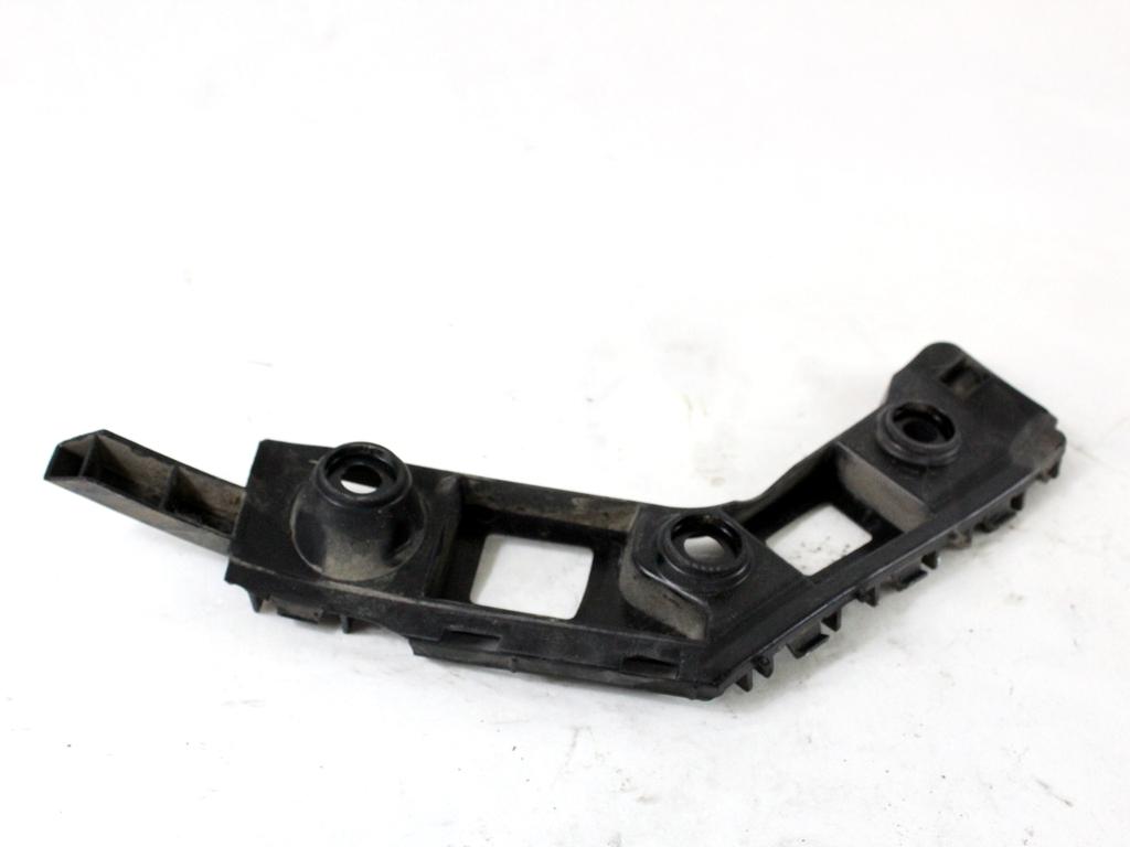 5G6807394 STAFFA SUPPORTO PARAURTI POSTERIORE LATO DESTRO VOLKSWAGEN GOLF 7 1.2 B 63KW 5M 5P (2014) RICAMBIO USATO