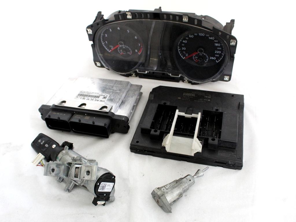 04E907309A KIT ACCENSIONE AVVIAMENTO VOLKSWAGEN GOLF 7 1.2 B 63KW 5M 5P (2014) RICAMBIO USATO CON CENTRALINA MOTORE, QUADRO STRUMENTI CONTACHILOMETRI, BLOCCHETTI ACCENSIONE APERTURA CON CHIAVE 0261S07726 5Q0937084AC 1K0905851 5G0920861 5Q0905865