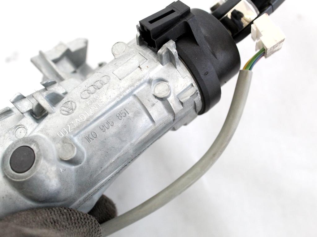 04E907309A KIT ACCENSIONE AVVIAMENTO VOLKSWAGEN GOLF 7 1.2 B 63KW 5M 5P (2014) RICAMBIO USATO CON CENTRALINA MOTORE, QUADRO STRUMENTI CONTACHILOMETRI, BLOCCHETTI ACCENSIONE APERTURA CON CHIAVE 0261S07726 5Q0937084AC 1K0905851 5G0920861 5Q0905865