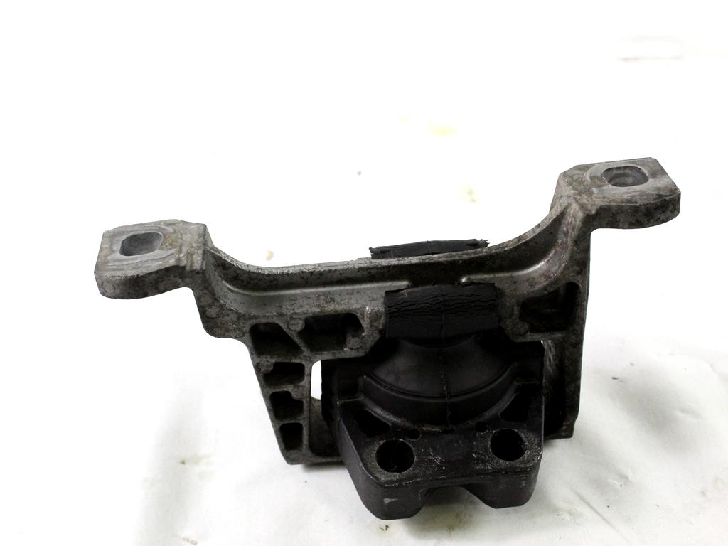 3M51-6F012-BG SUPPORTO MOTORE VOLVO C30 1.6 D 80KW 5M 3P (2007) RICAMBIO USATO