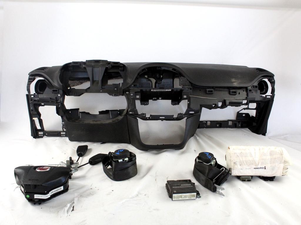 51838580 KIT AIRBAG FIAT PUNTO EVO 1.3 D 70KW 5M 5P (2010) RICAMBIO USATO CON CENTRALINA AIRBAG, AIRBAG VOLANTE GUIDATORE, AIRBAG PASSEGGERO, CRUSCOTTO 735516201 51828445