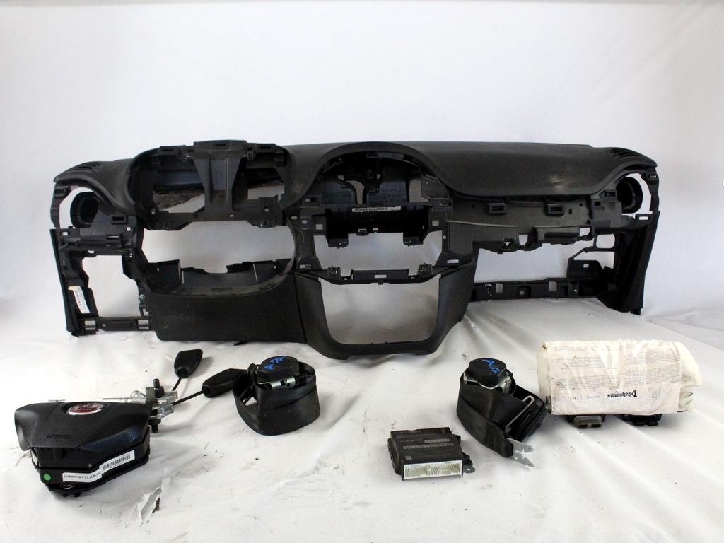 51838580 KIT AIRBAG FIAT PUNTO EVO 1.3 D 70KW 5M 5P (2010) RICAMBIO USATO CON CENTRALINA AIRBAG, AIRBAG VOLANTE GUIDATORE, AIRBAG PASSEGGERO, CRUSCOTTO 735516201 51828445