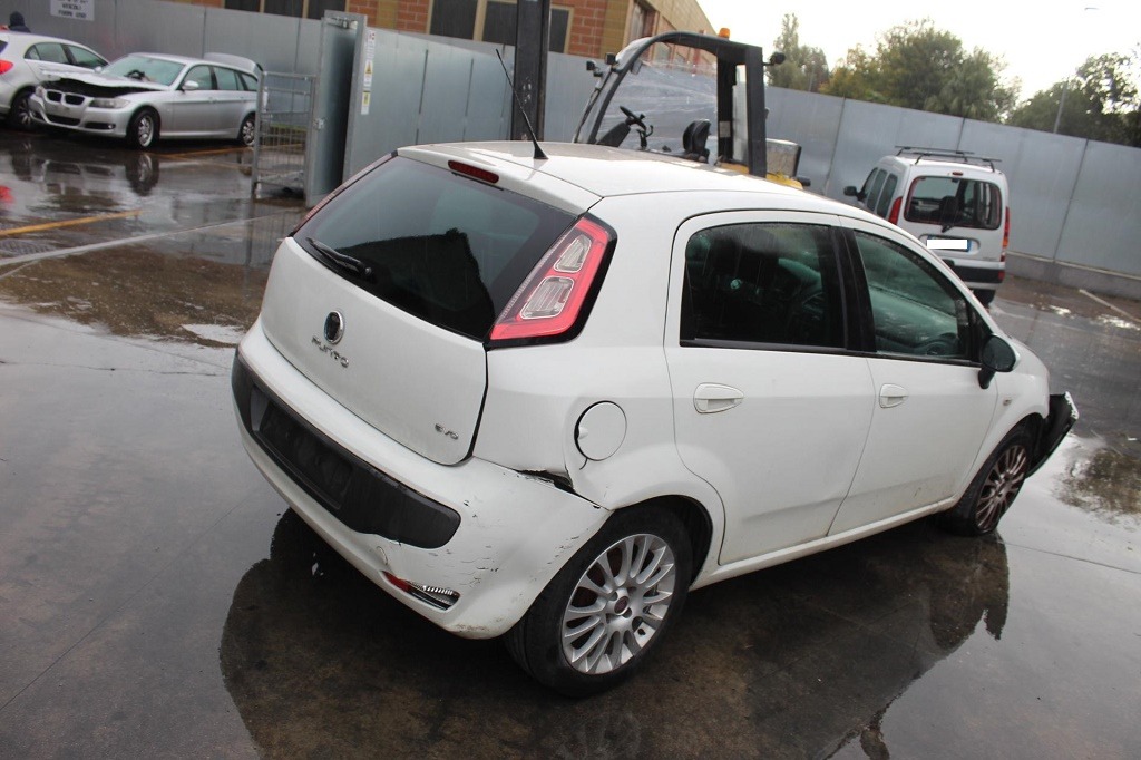 FIAT PUNTO EVO 1.3 D 66KW 5M 5P (2010) RICAMBI IN MAGAZZINO