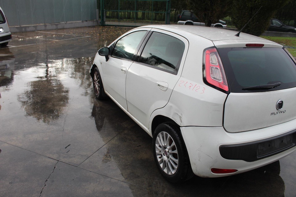 FIAT PUNTO EVO 1.3 D 66KW 5M 5P (2010) RICAMBI IN MAGAZZINO