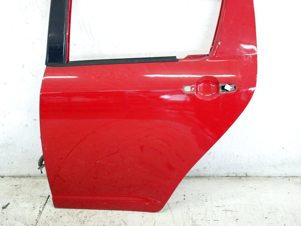 6800462J00000 PORTA POSTERIORE SINISTRA SUZUKI SWIFT 1.3 D 51KW 5M 5P (2006) RICAMBIO USATO