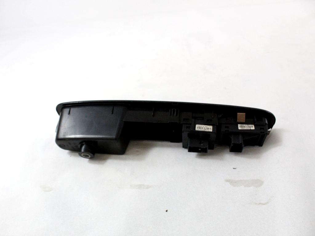 735500050 GRUPPO DI COMANDO ALZA-VETRI ALZA-CRISTALLI PORTA ANTERIORE SINISTRA FIAT PUNTO EVO 1.3 D 66KW 5M 5P (2010) RICAMBIO USATO CON REGOLAZIONE RETROVISORI ELETTRICI