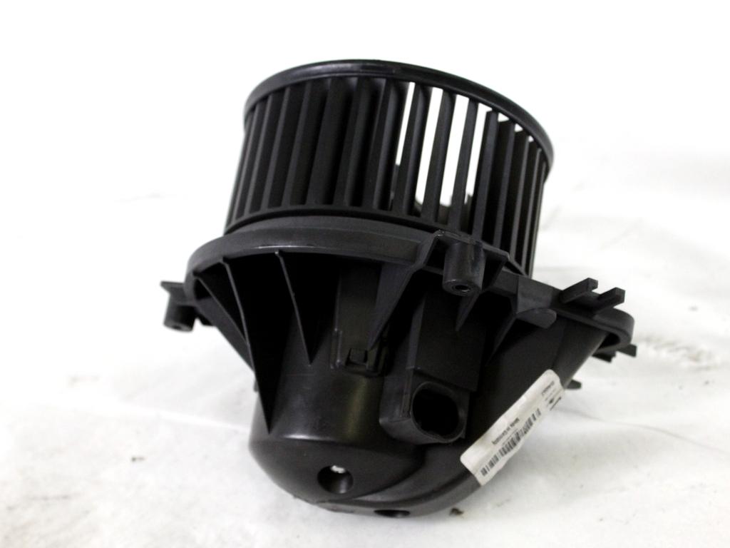 67326935371 MOTORINO VENTOLA VENTILAZIONE ABITACOLO MINI COOPER R50 1.6 B 85KW 5M 3P (2006) RICAMBIO USATO