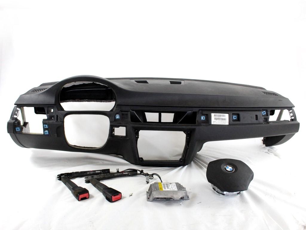 65779184432 KIT AIRBAG BMW SERIE 3 318 D E91 SW 2.0 D 105KW 6M 5P (2009) RICAMBIO USATO CON PRETENSIONATORI CINTURE DI SICUREZZA, CENTRALINA AIRBAG, AIRBAG VOLANTE GUIDATORE, AIRBAG PASSEGGERO, CRUSCOTTO 0285010070 6779829 9202835