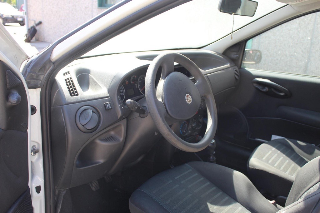 FIAT PUNTO 1.2 G 44KW 5M 5P (2009) RICAMBI IN MAGAZZINO