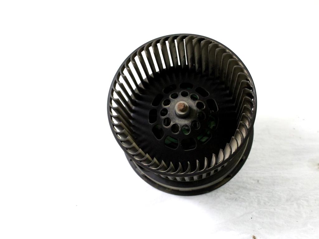 1608174880 MOTORINO VENTOLA VENTILAZIONE ABITACOLO PEUGEOT 107 1.4 D 40KW 5M 3P (2007) RICAMBIO USATO