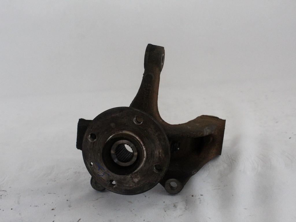 43211-0H010 MONTANTE SOSPENSIONE ANTERIORE DESTRO MOZZO CUSCINETTO 6822JL 330782 PEUGEOT 107 1.4 D 40KW 5M 3P (2007) RICAMBIO USATO