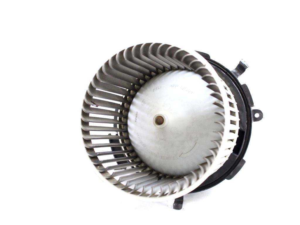 77366208 MOTORINO VENTOLA VENTILAZIONE ABITACOLO FIAT 500 1.3 D 70KW 5M 3P (2011) RICAMBIO USATO