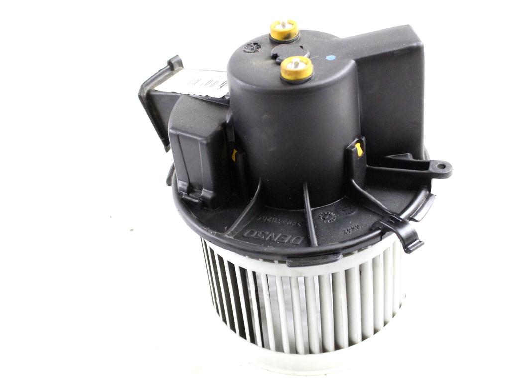 77366208 MOTORINO VENTOLA VENTILAZIONE ABITACOLO FIAT 500 1.3 D 70KW 5M 3P (2011) RICAMBIO USATO