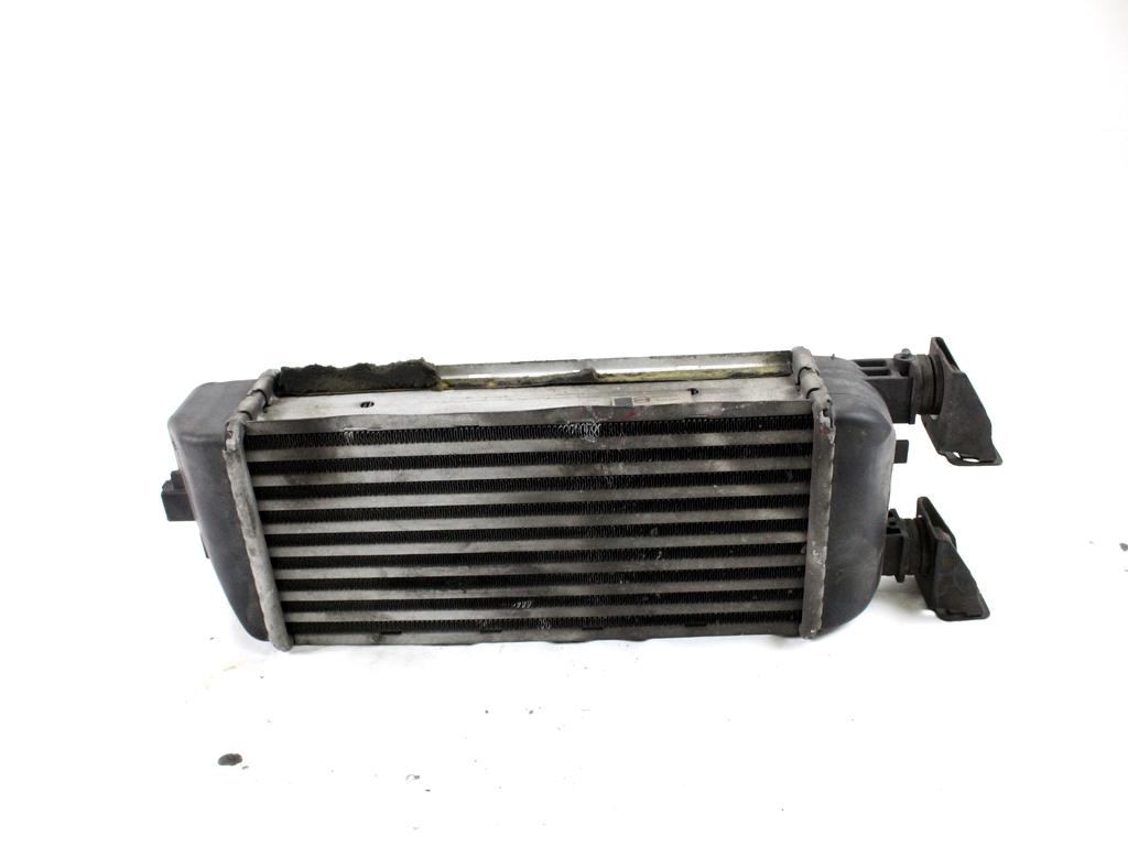 51855481 RADIATORE INTERCOOLER SCAMBIATORE ARIA/ARIA FIAT 500 1.3 D 70KW 5M 3P (2011) RICAMBIO USATO