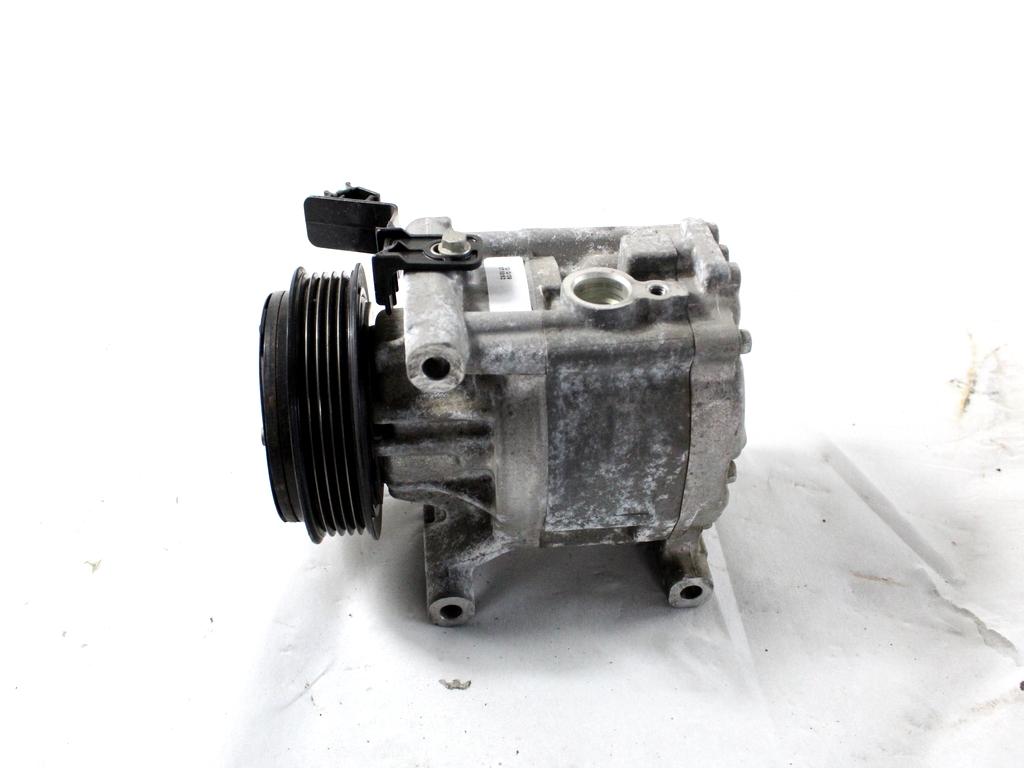 51747318 COMPRESSORE CLIMATIZZATORE CLIMA A/C FORD KA 1.2 B 51KW 5M 3P (2010) RICAMBIO USATO 5A7875200