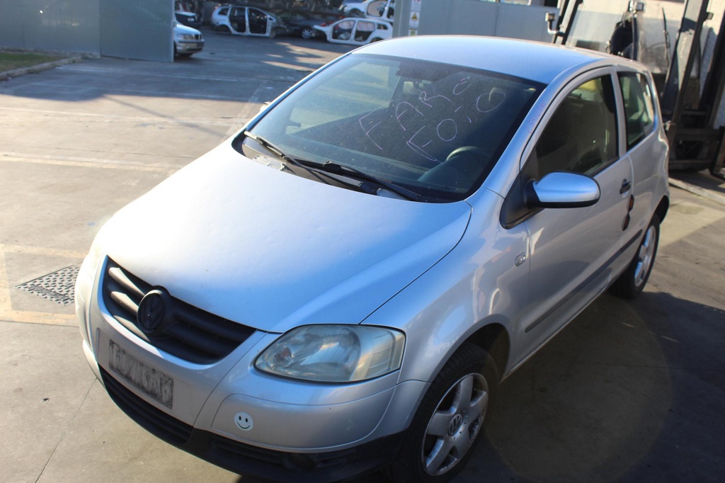 VOLKSWAGEN FOX 1.4 D 51KW 5M 3P (2007) RICAMBI IN MAGAZZINO