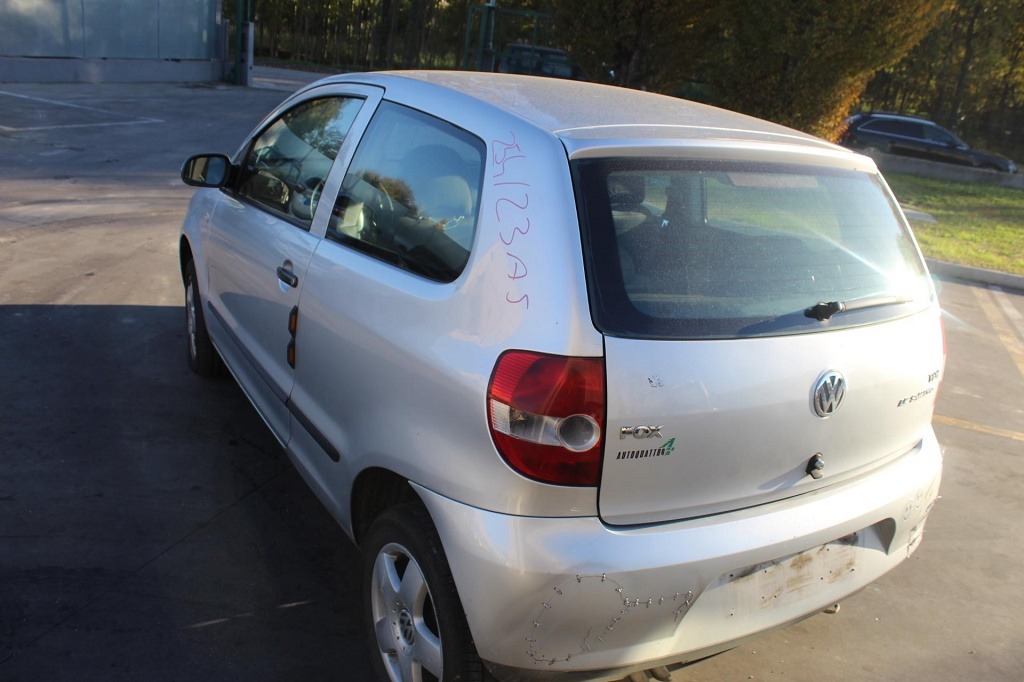 VOLKSWAGEN FOX 1.4 D 51KW 5M 3P (2007) RICAMBI IN MAGAZZINO