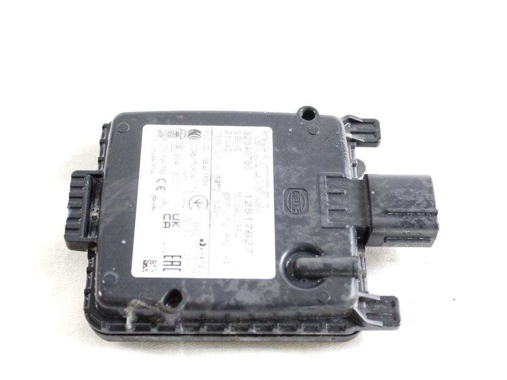 32340780 SENSORE RADAR ANGOLO CIECO POSTERIORE VOLVO XC90 2.0 I 4X4 173KW AUT 5P (2021) RICAMBIO USATO