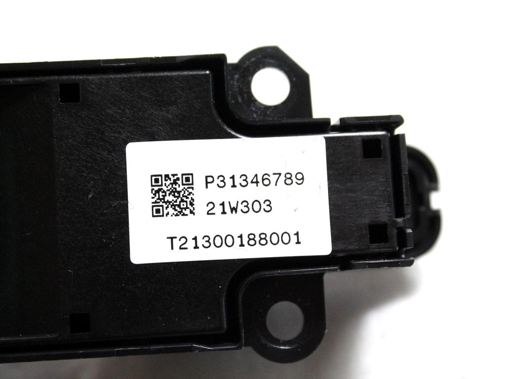 31346789 GRUPPO DI COMANDO AUTORADIO SISTEMA MULTIMEDIALE VOLVO XC90 2.0 I 4X4 173KW AUT 5P (2021) RICAMBIO USATO CON INTERRUTTORE QUATTRO FRECCE, SBRINATORE PARABREZZA, LUNOTTO TERMICO