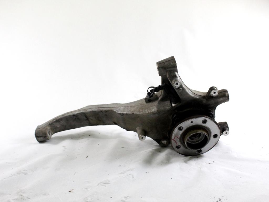 32298139 MONTANTE SOSPENSIONE ANTERIORE SINISTRO MOZZO FUSELLO 32370046 VOLVO XC90 2.0 I 4X4 173KW AUT 5P (2021) RICAMBIO USATO