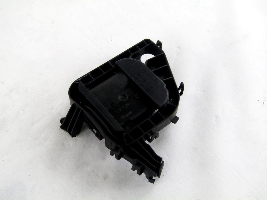 0132801357 MOTORINO SCATOLA RISCALDAMENTO VOLKSWAGEN FOX 1.4 D 51KW 5M 3P (2007) RICAMBIO USATO 6Q0820536B