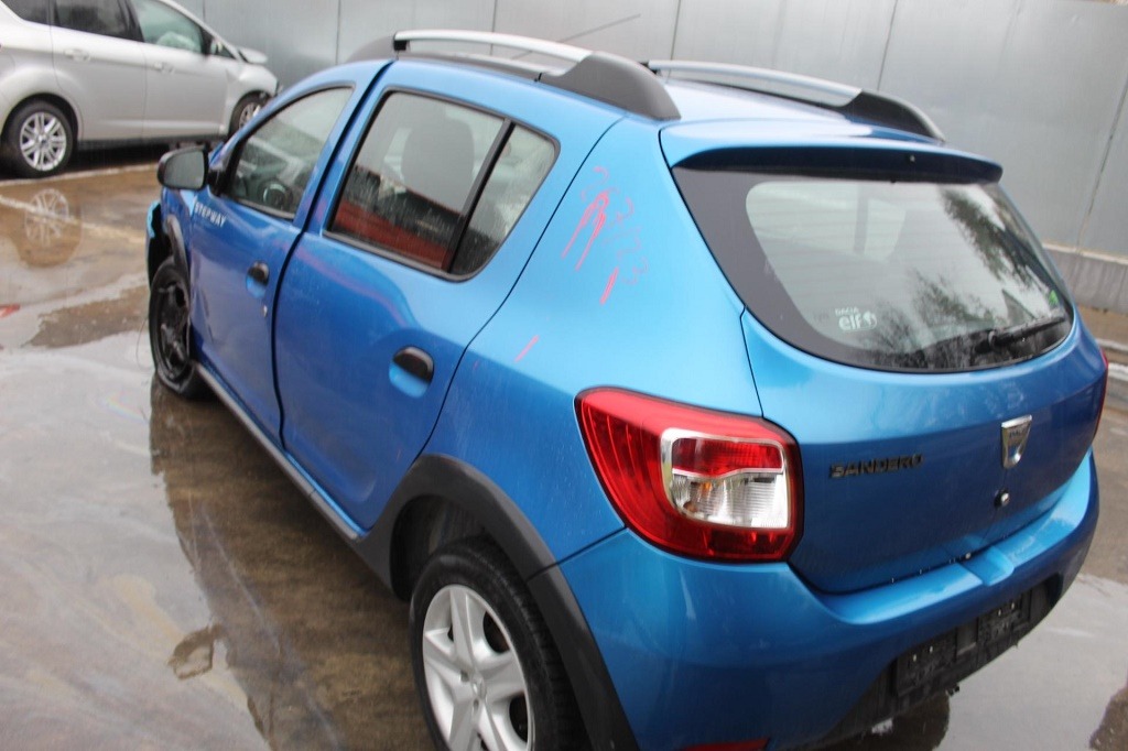 DACIA SANDERO STEPWAY 1.5 D 66KW 5M 5P (2014) RICAMBI IN MAGAZZINO