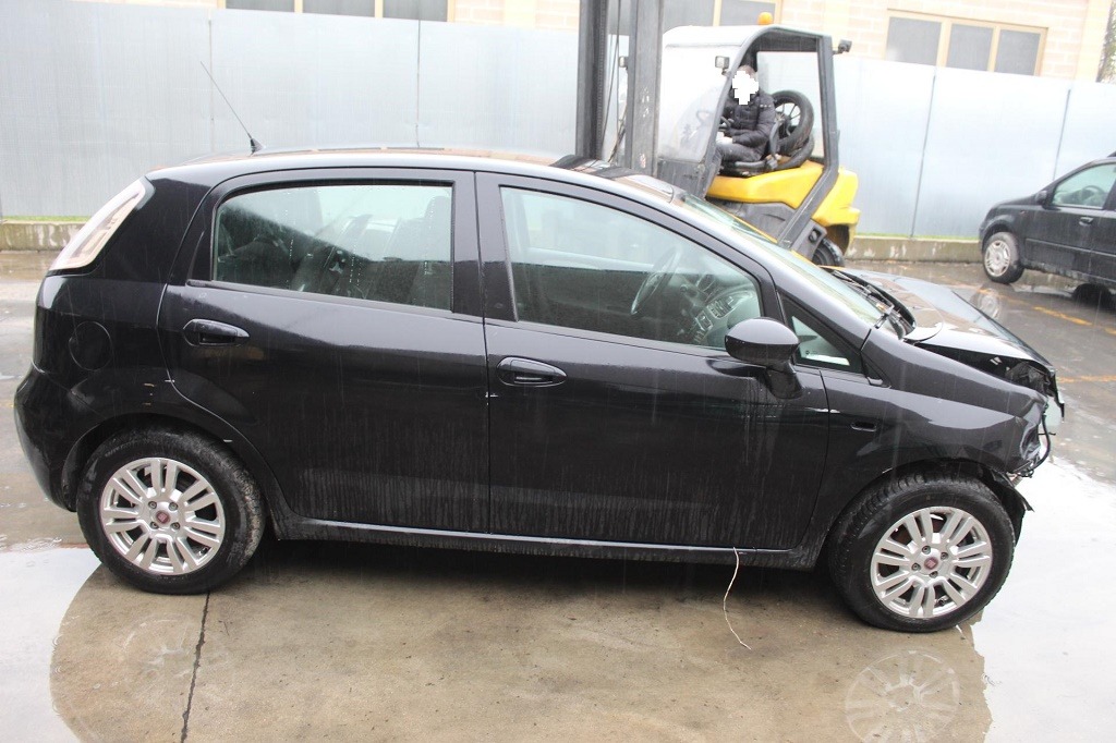 FIAT PUNTO EVO 1.3 D 55KW 5M 5P (2014) RICAMBI IN MAGAZZINO