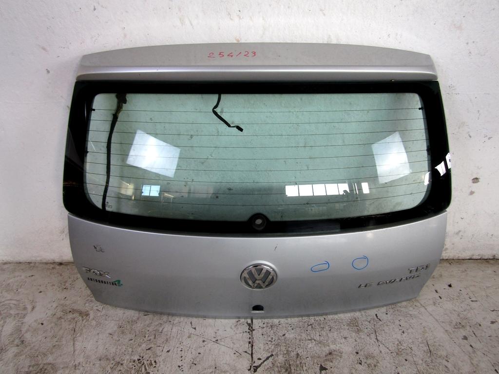 5Z6827025D PORTELLONE COFANO POSTERIORE BAULE VOLKSWAGEN FOX 1.4 D 51KW 5M 3P (2007) RICAMBIO USATO CON LUNOTTO, AMMACCATO