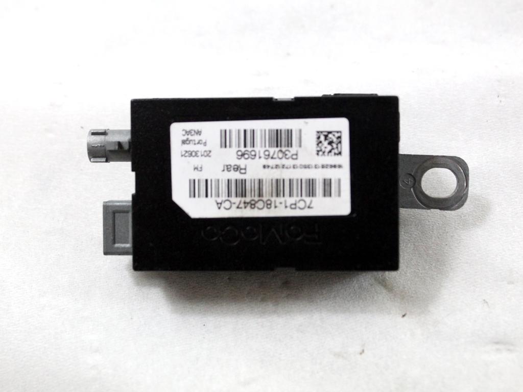 7CP1-18C847-CA CENTRALINA AMPLIFICATORE ANTENNA FORD GRAND C-MAX 2.0 D 85KW AUT 5P (2013) RICAMBIO USATO