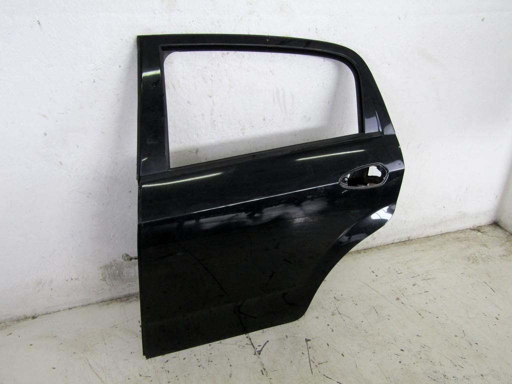 51888070 PORTA POSTERIORE SINISTRA FIAT PUNTO EVO 1.3 D 55KW 5M 5P (2014) RICAMBIO USATO