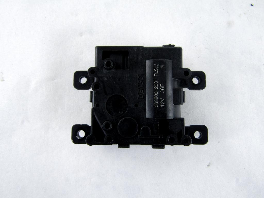 063800-2031 MOTORINO SCATOLA RISCALDAMENTO TOYOTA RAV 4 2.5 I 131KW AUT 5P (2022) RICAMBIO USATO