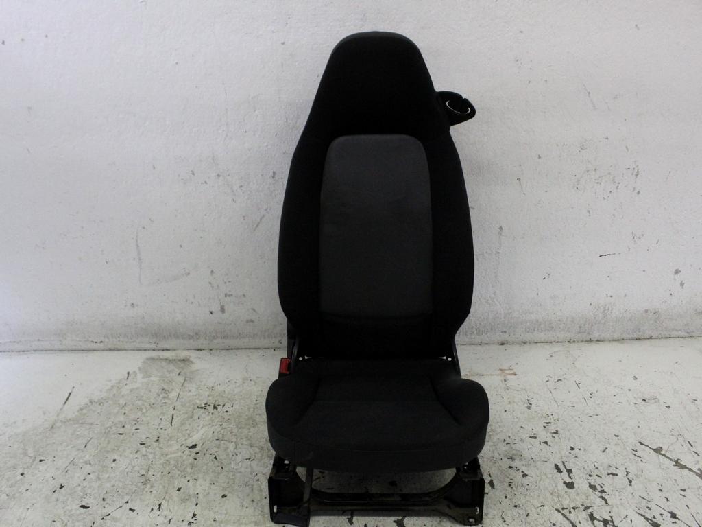 A4519103334 SEDILE ANTERIORE SINISTRO GUIDATORE SMART FORTWO 1.0 B 52KW AUT 3P (2008) RICAMBIO USATO