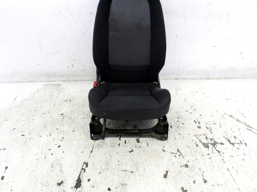 A4519103334 SEDILE ANTERIORE SINISTRO GUIDATORE SMART FORTWO 1.0 B 52KW AUT 3P (2008) RICAMBIO USATO