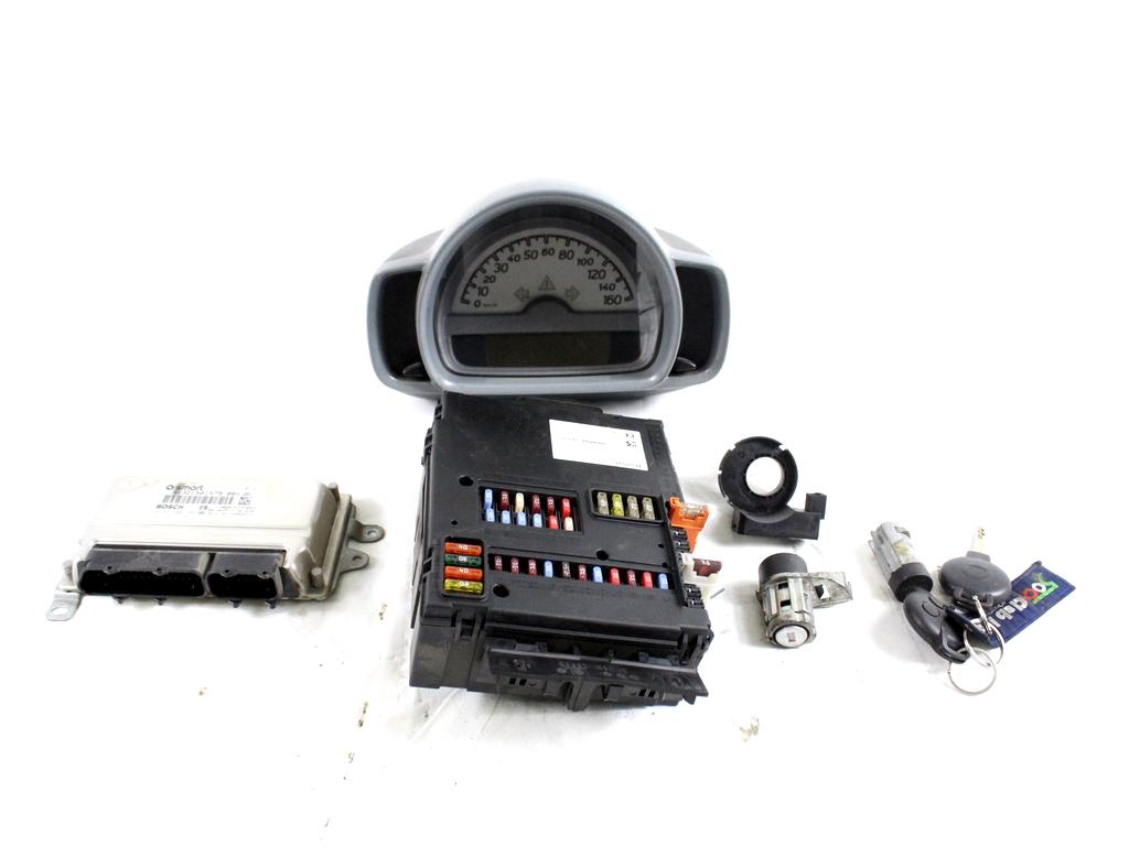 A1321501579 KIT ACCENSIONE AVVIAMENTO SMART FORTWO 1.0 B 52KW AUT 3P (2008) RICAMBIO USATO CON CENTRALINA MOTORE, QUADRO STRUMENTI, BLOCCHETTI ACCENSIONE APERTURA CON CHIAVE 0261S04308 A4515401150 A4518201597 A4515403647