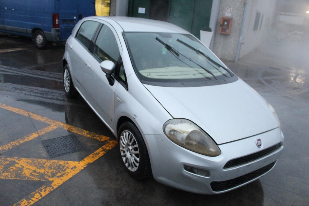 FIAT PUNTO EVO 1.3 D 62KW 5M 5P (2013) RICAMBI MAGAZZINO