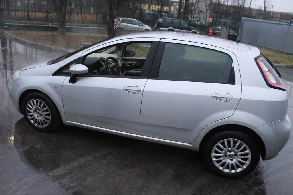 FIAT PUNTO EVO 1.3 D 62KW 5M 5P (2013) RICAMBI MAGAZZINO