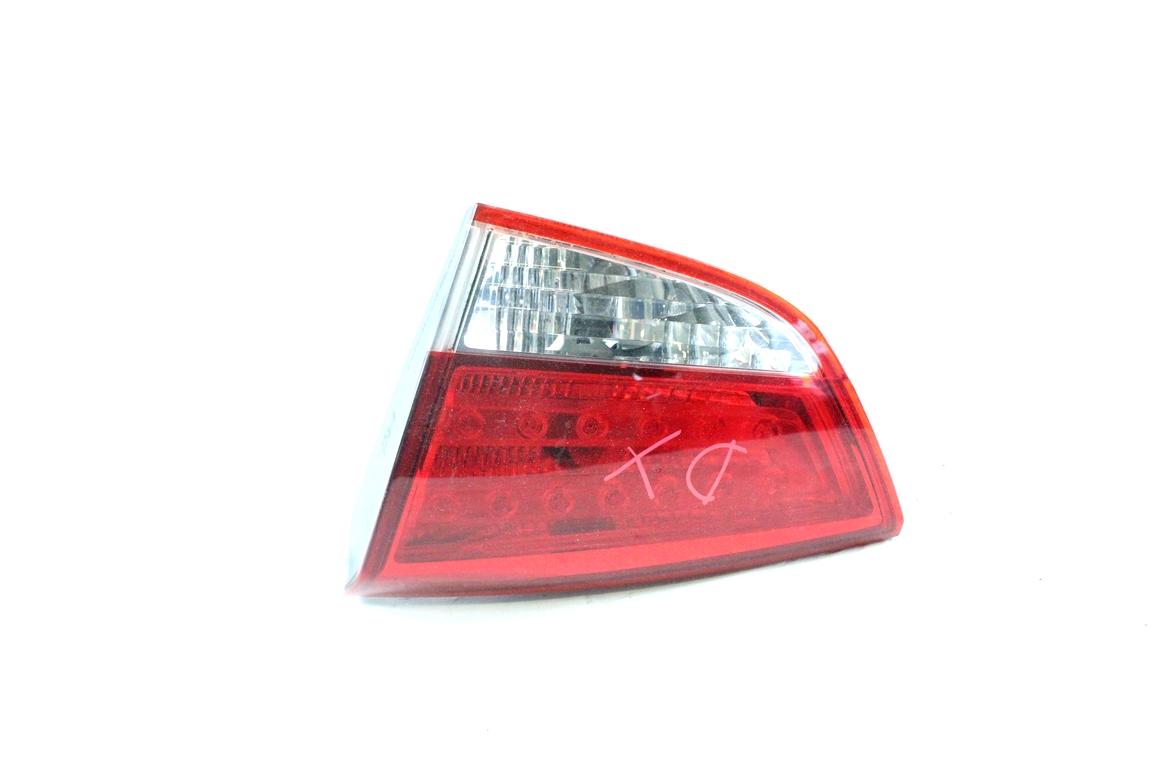 924062Y000 FARO FANALE POSTERIORE DESTRO PARTE INTERNA HYUNDAI IX35 1.7 D 85KW 6M 5P (2012) RICAMBIO USATO