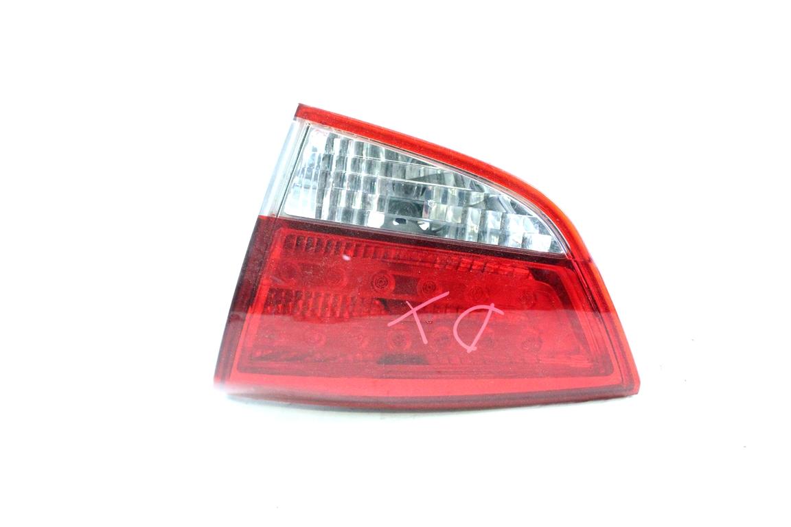 924062Y000 FARO FANALE POSTERIORE DESTRO PARTE INTERNA HYUNDAI IX35 1.7 D 85KW 6M 5P (2012) RICAMBIO USATO