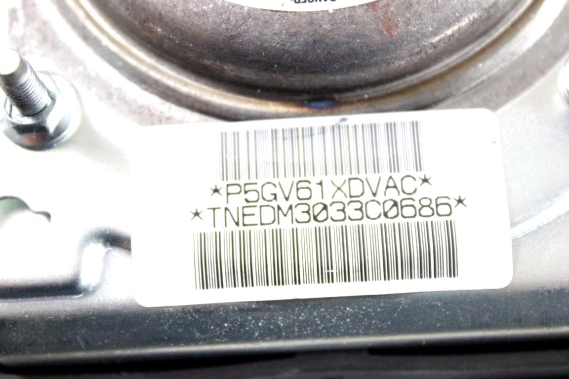 56038792AA KIT AIRBAG JEEP GRAND CHEROKEE 2.7 D 4X4 120KW AUT 5P (2004) RICAMBIO USATO CON CENTRALINA AIRBAG, AIRBAG VOLANTE GUIDATORE, AIRBAG PASSEGGERO, CRUSCOTTO 5GV61XDVAC 55116438AD