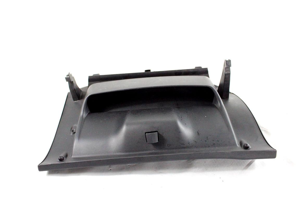 825212 CASSETTO PORTAOGGETTI CRUSCOTTO LATO DESTRO CITROEN C3 1.6 D 55KW 5M 5P (2015) RICAMBIO USATO