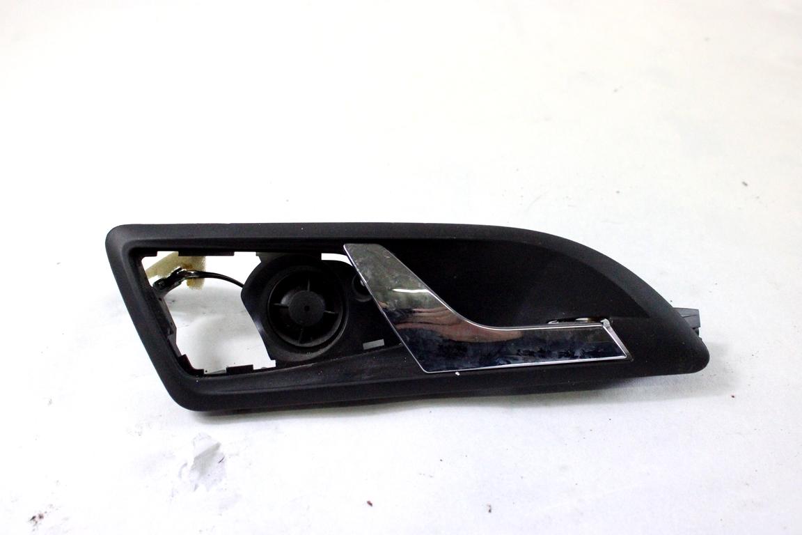 1Z0839248 MANIGLIA INTERNA PORTA POSTERIORE DESTRA SKODA OCTAVIA VRS SW 2.0 D 125KW AUT 5P (2013) RICAMBIO USATO 