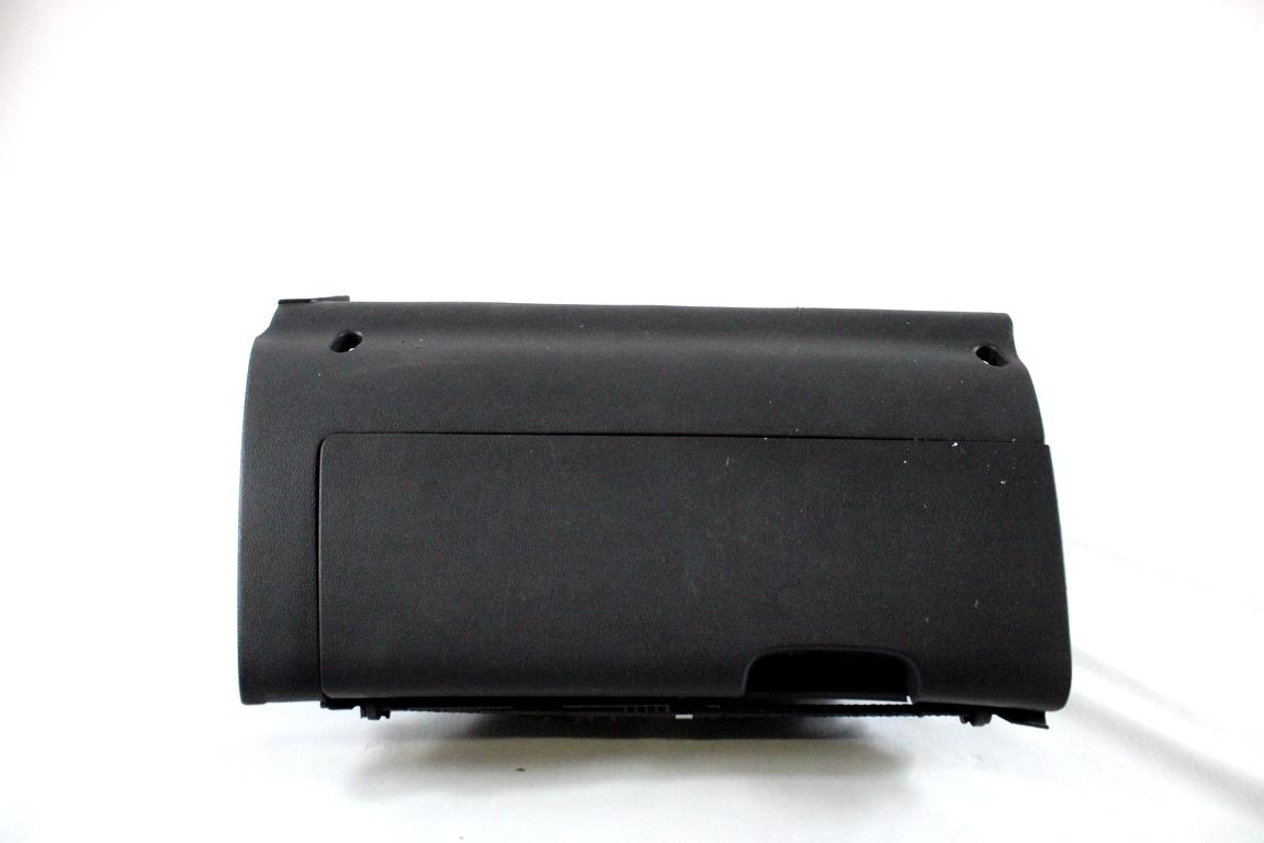 1Z1857097N47H CASSETTO PORTAOGGETTI CRUSCOTTO LATO DESTRO SKODA OCTAVIA VRS SW 2.0 D 125KW AUT 5P (2013) RICAMBIO USATO 